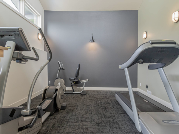 300 yards to the Slopes Sleeps 6 3 miles to Downtown